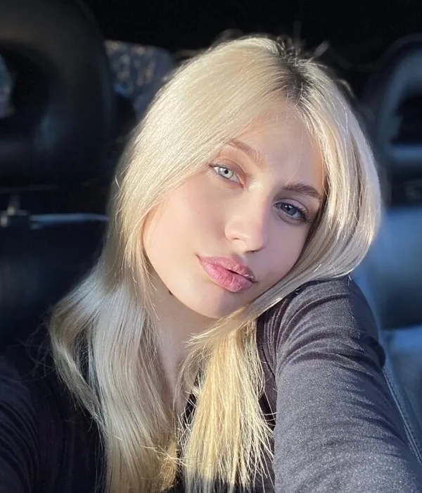 Diaana19