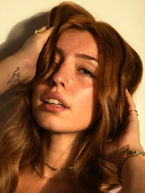 Mel 18y/o trans 9" ๐