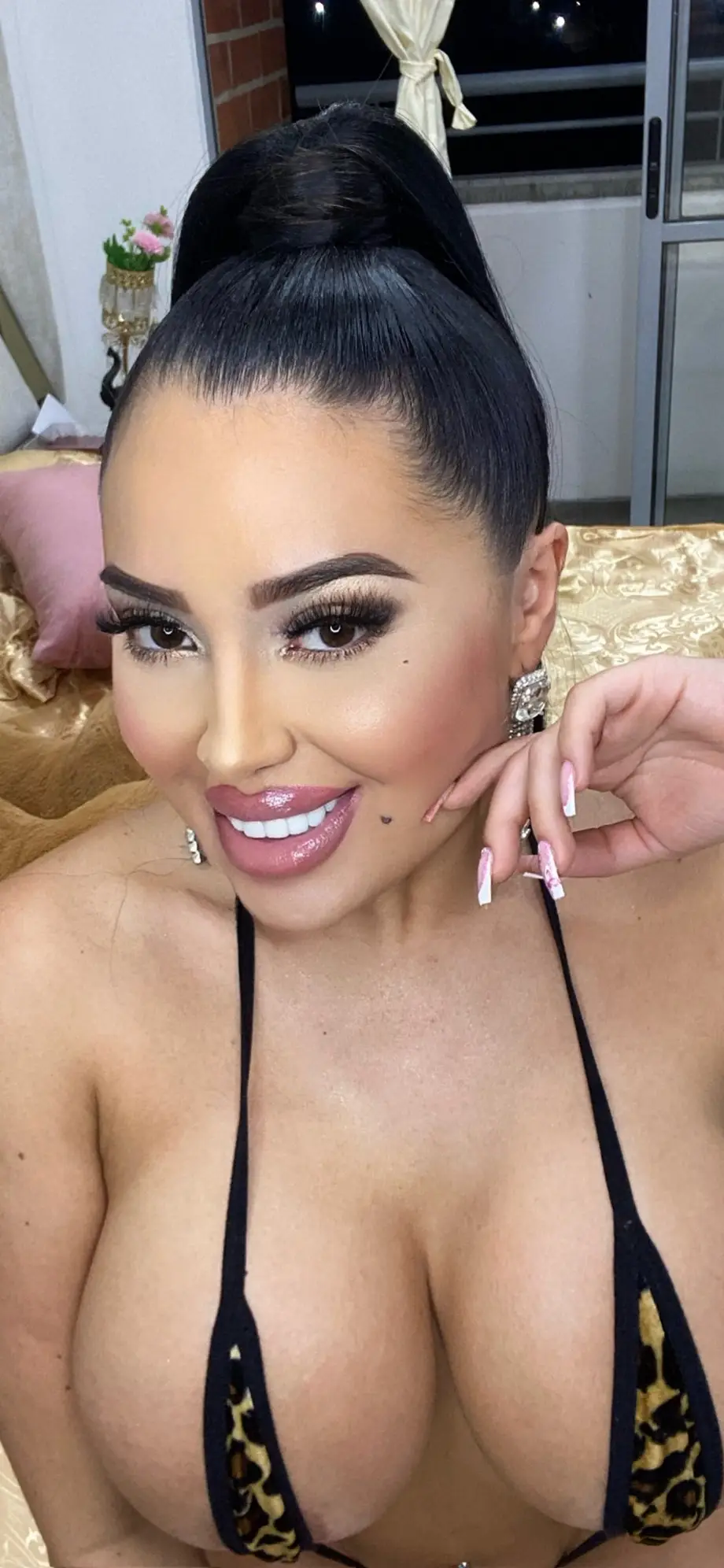 Valentina🍑BIGGEST ASS ON ONYLFANS OnlyFans profile photo