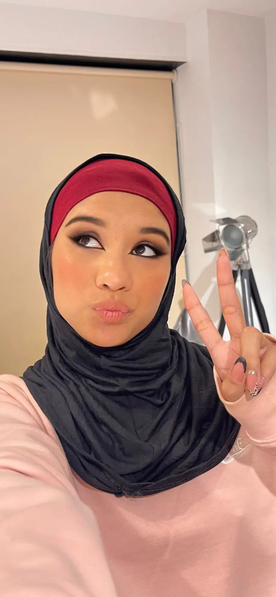 Secrets Under The Hijab 💋 OnlyFans profile photo