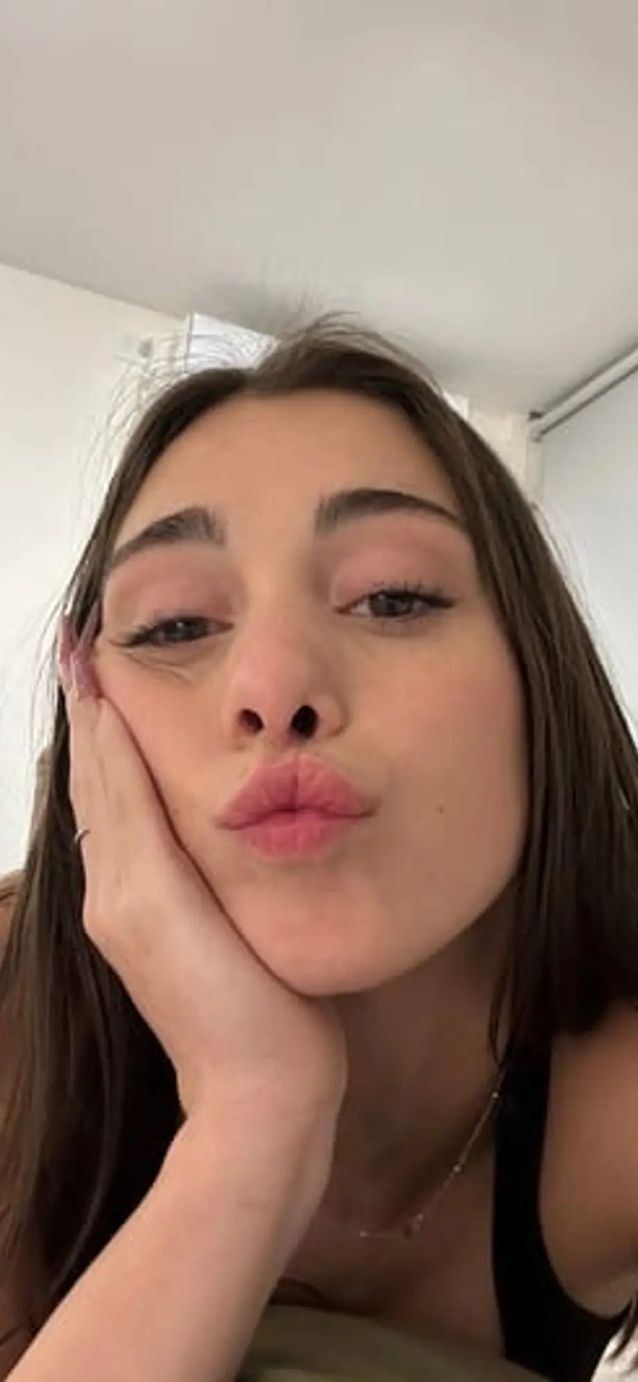 Valentina Looking for content Buddy XX OnlyFans profile photo